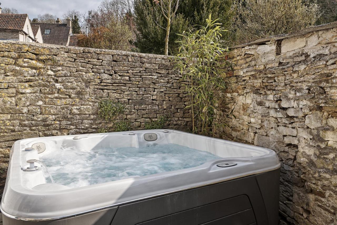 Luxury Cotswolds Cottage Optional Hot Tub, Castle Combe Luaran gambar